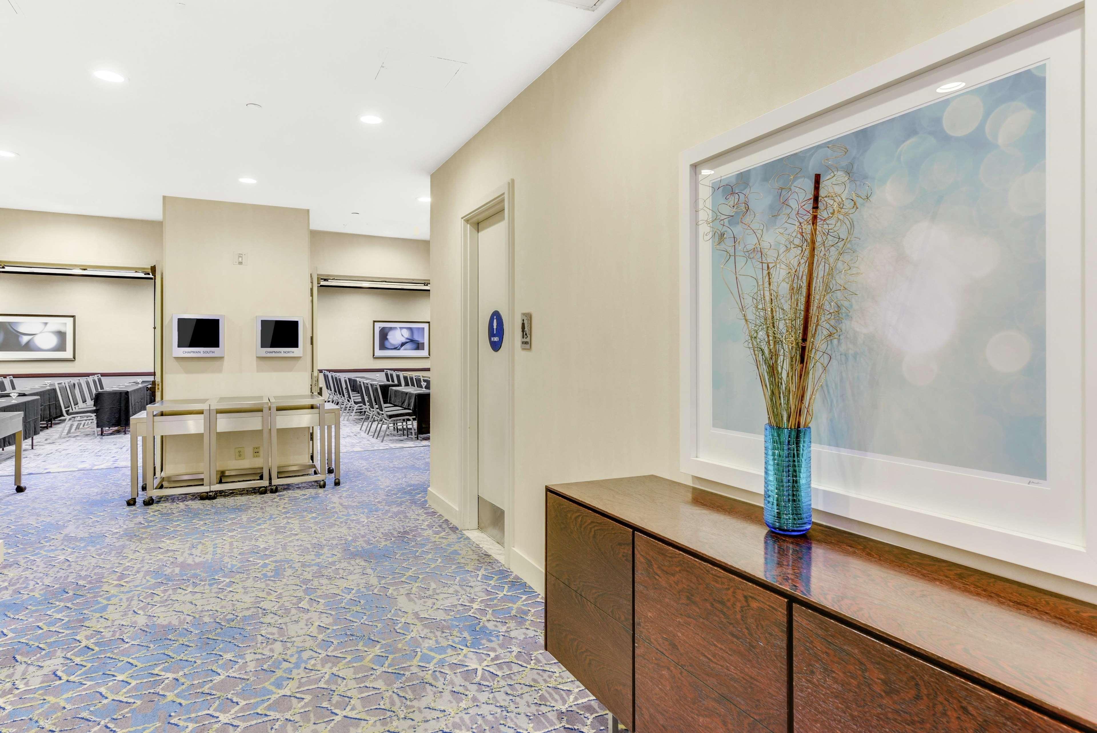 Embassy Suites By Hilton Anaheim-Orange Eksteriør bilde