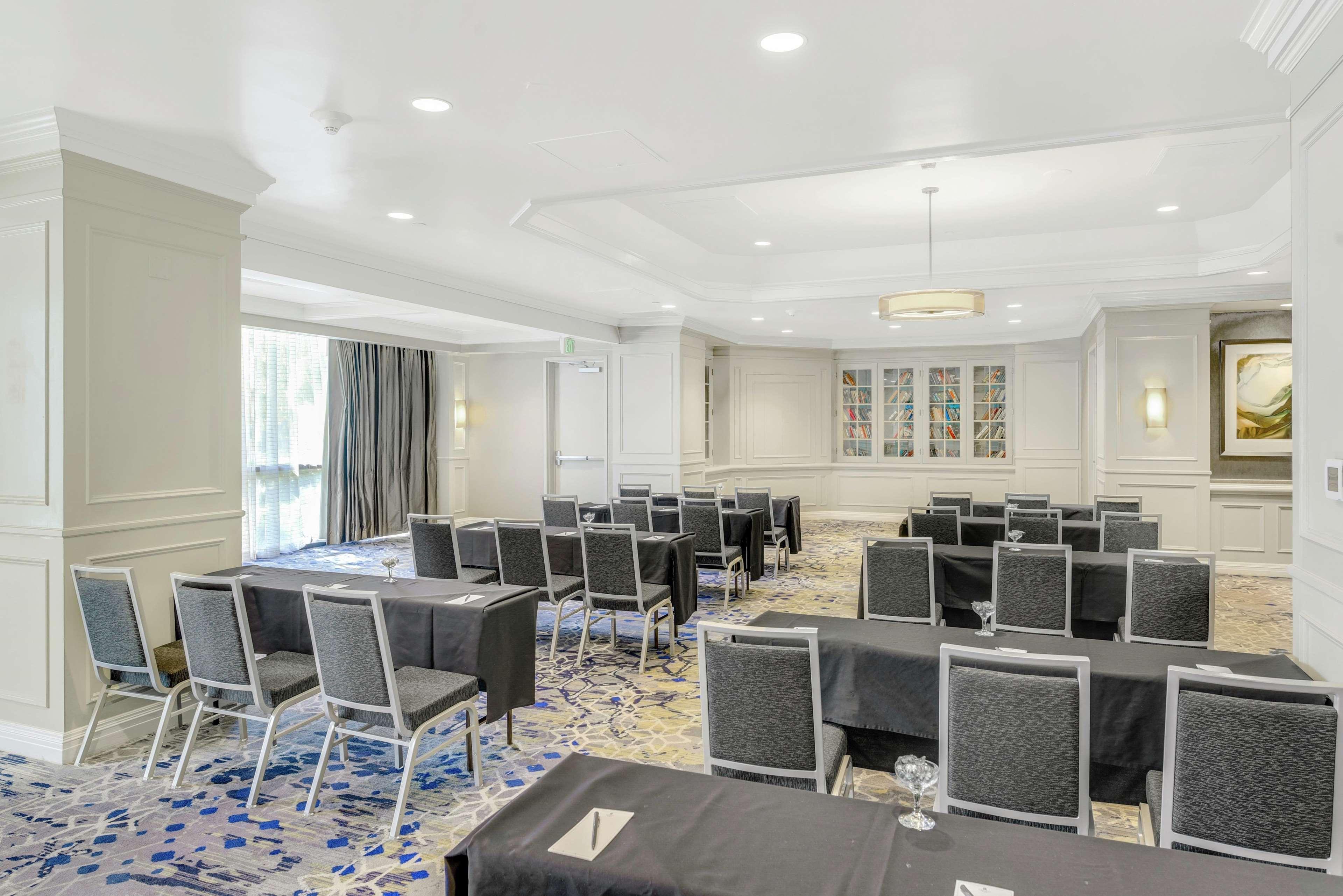 Embassy Suites By Hilton Anaheim-Orange Eksteriør bilde